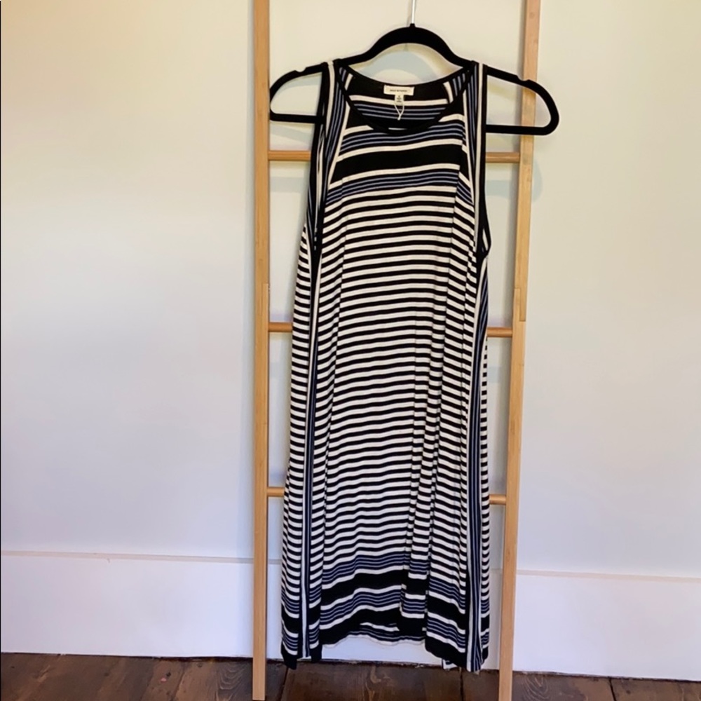 Handkerchief style Max Studio dress